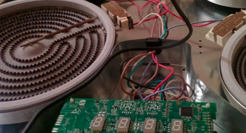 Ремонт стеклокерамической варочной панели. Тучково